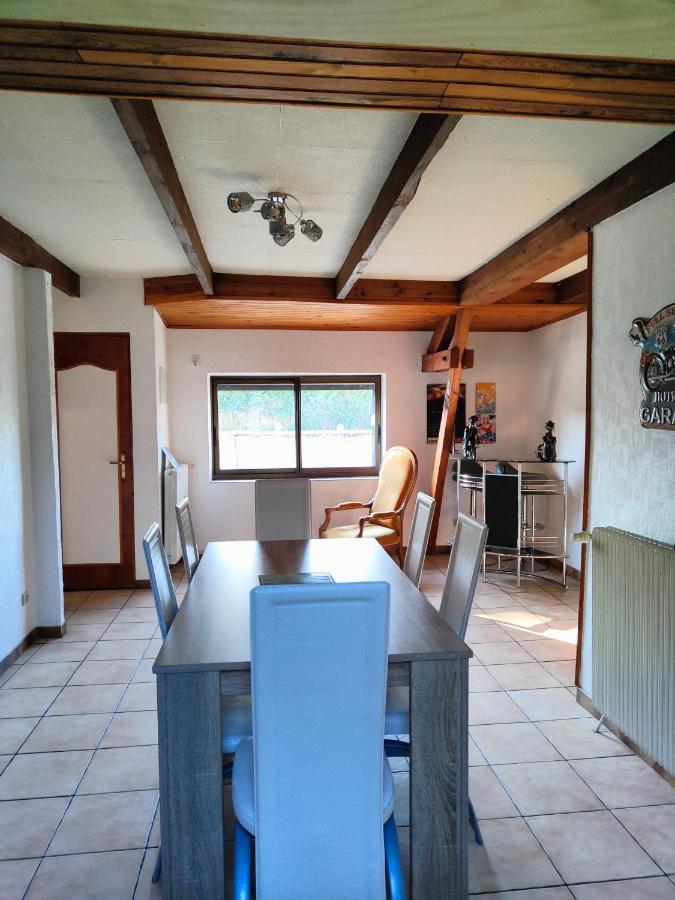 Apartamento Le Repaire Du Deux Roues Saint-Sauveur  Exterior foto